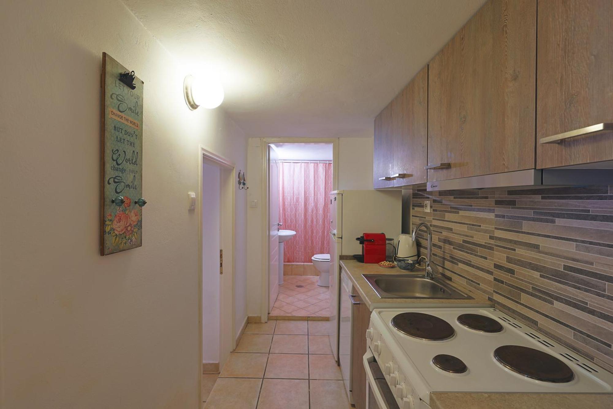 Stenaki - Apartments In Aegina Town Exterior foto