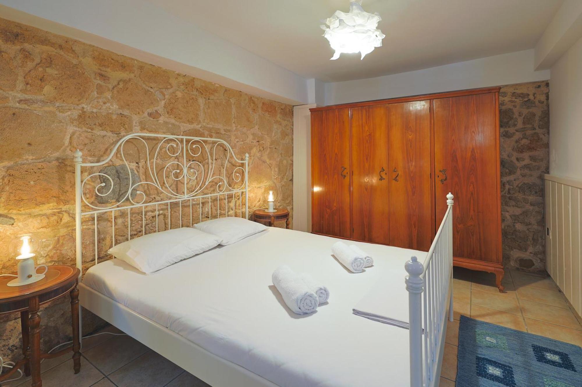 Stenaki - Apartments In Aegina Town Exterior foto